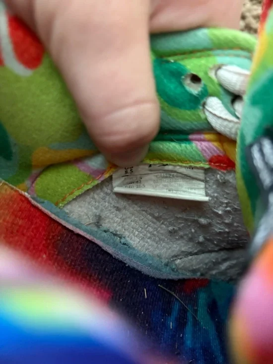 Real Nike SB Chunky Dunky Low-Top in Black, White & Yellow Accents - Picture 9 of 10